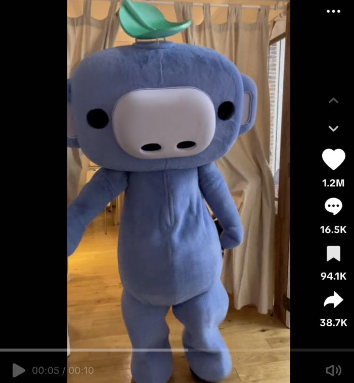 A Tiktok post from Discord featuring their mascot. 